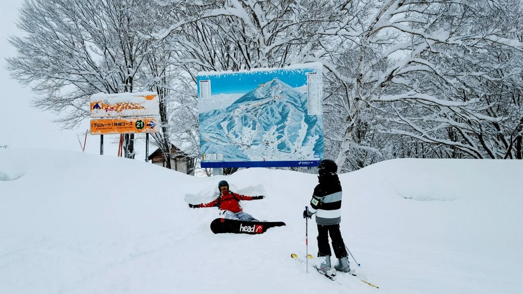 Ski Japan with kids