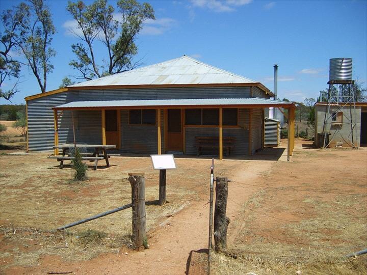 Shearer's quarters building in outback landscape