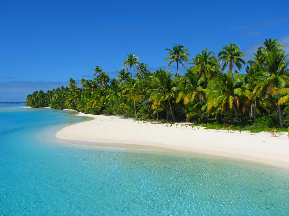 Beautiful beach in One Foot Island, Aitutaki, Cook Islands