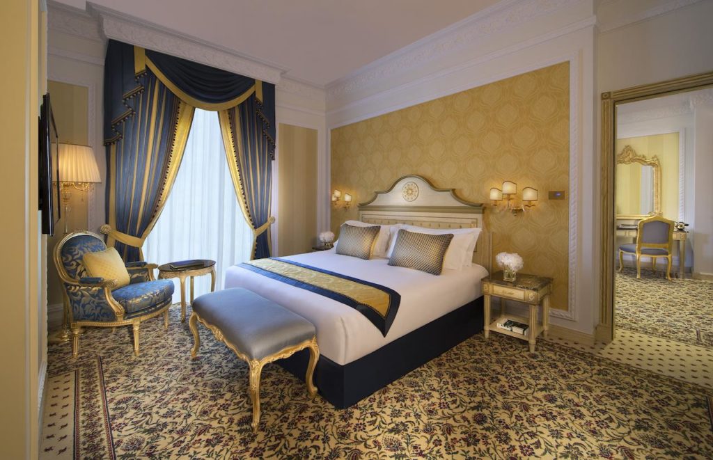Royal Rose Hotel Abu Dhabi hotel room