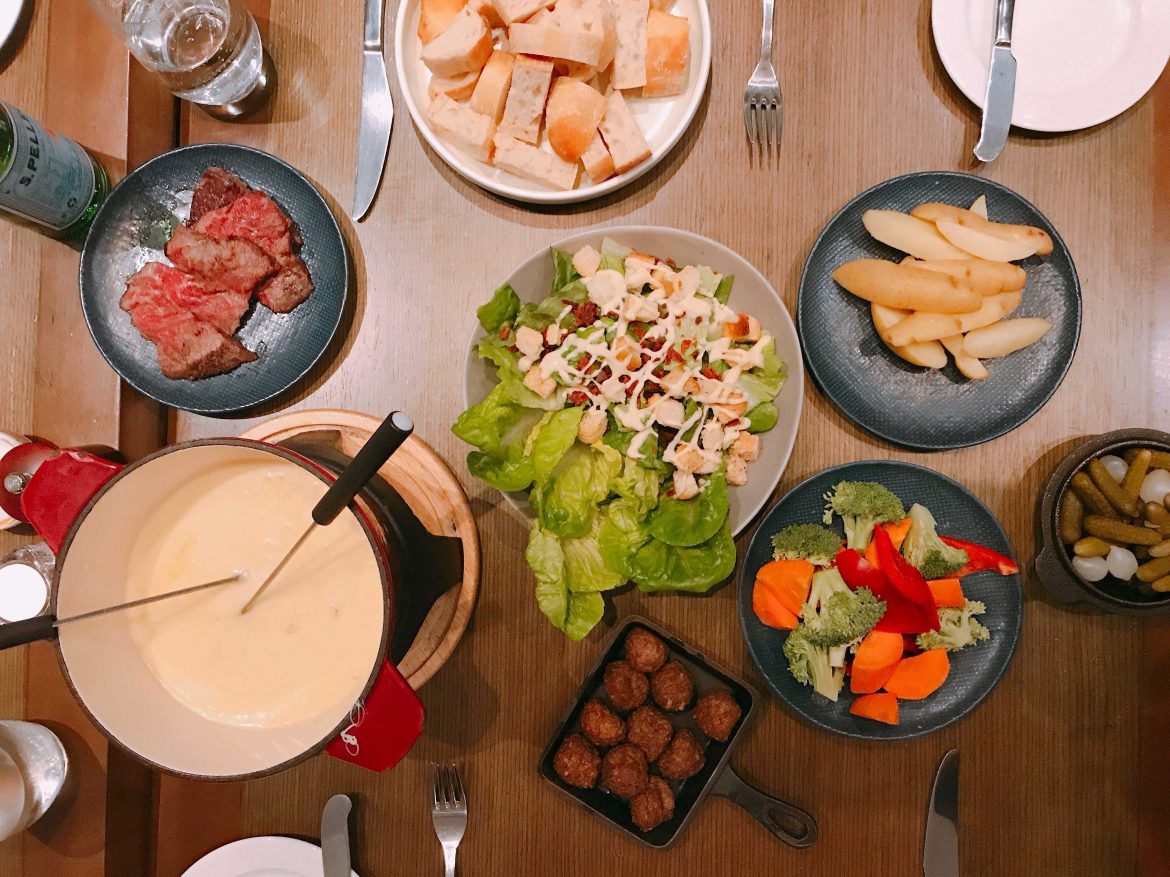 Review Swiss fondue restaurant Sydney Swissotel Family Travel