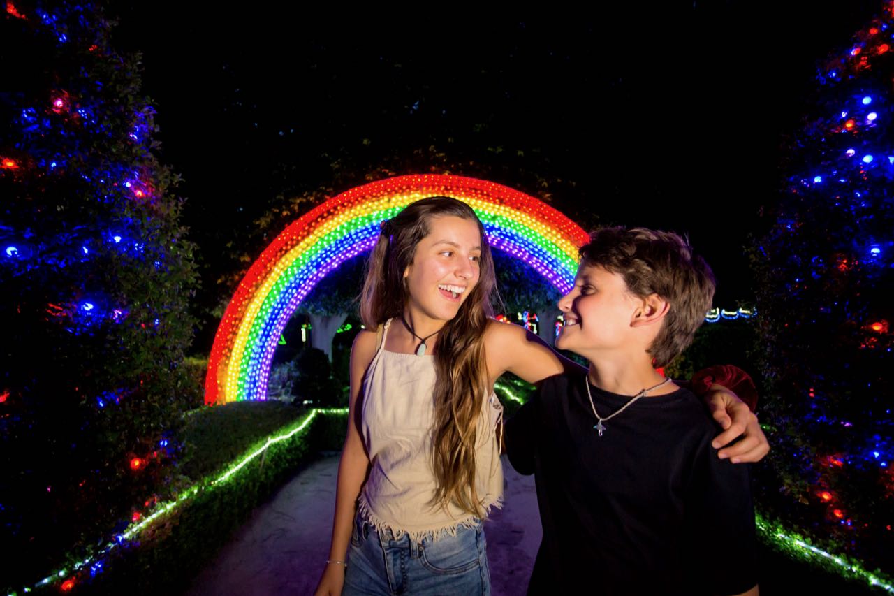 2019 Hunter Valley Gardens Christmas Lights Spectacular Guide Family